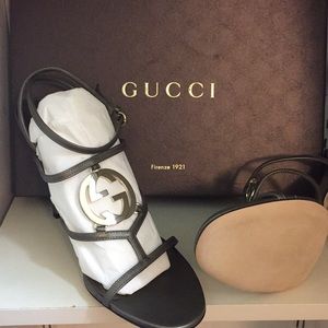 Woman’s Sandals